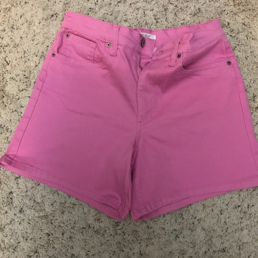 Cute pink ladies denim shorts. Comfortable stretch